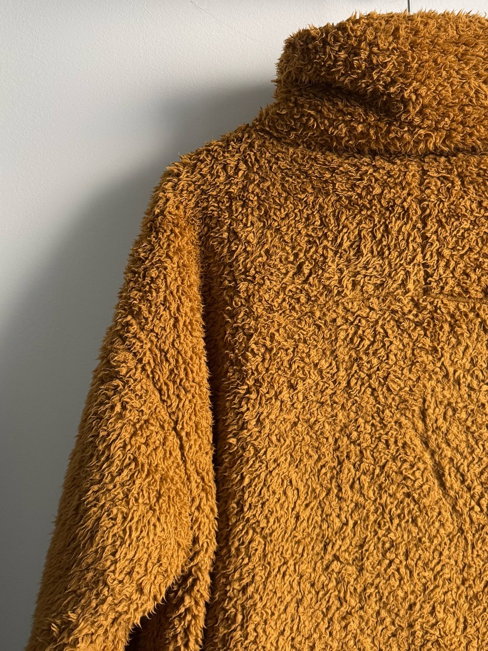 lululemon oh so sherpa jacket - Picture 8 of 16